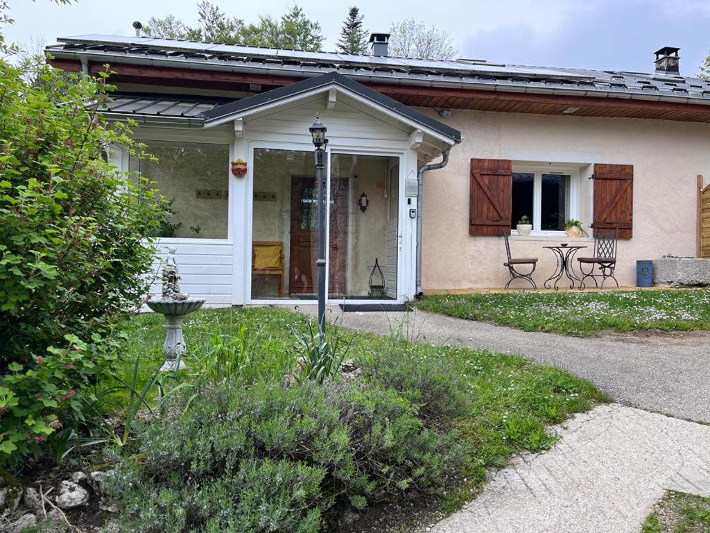 Villa L'Ermitage De Meyriat Brenod Exterior foto